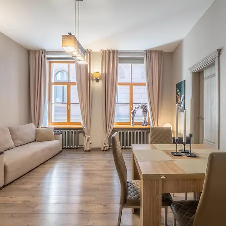 Barn Street Home, Old 1br *